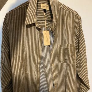 Universal Thread Target Button Striped Button Up